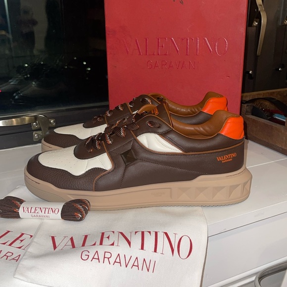 ❗️NEW VALENTINO MENS❗️ - Picture 2 of 11